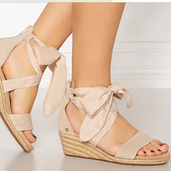 Nwt Ugg Trina Nude Ankle Wrap Wedge 